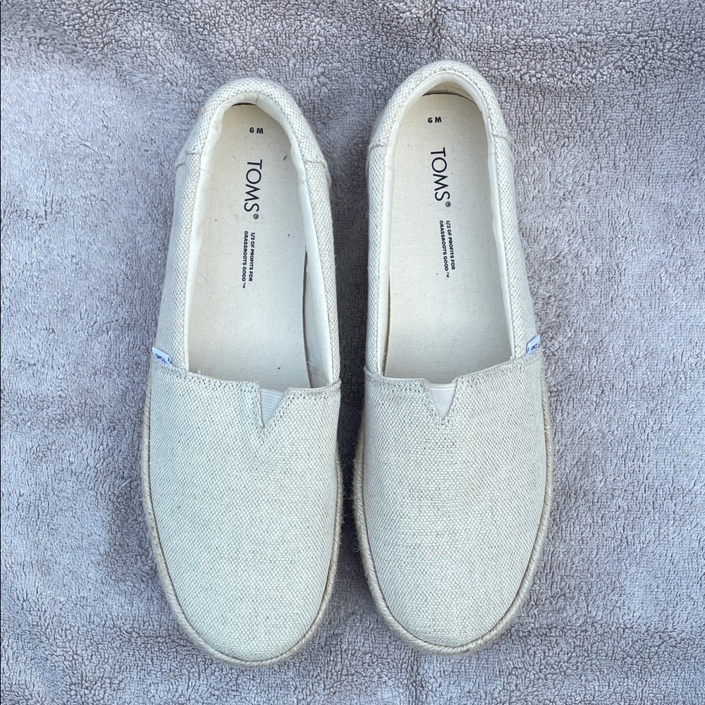TOMS Light Tan Canvas Slip-Ons